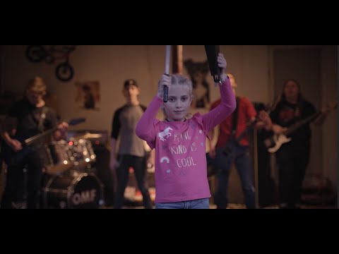 Kids Cover Pantera’s “Drag The Water”