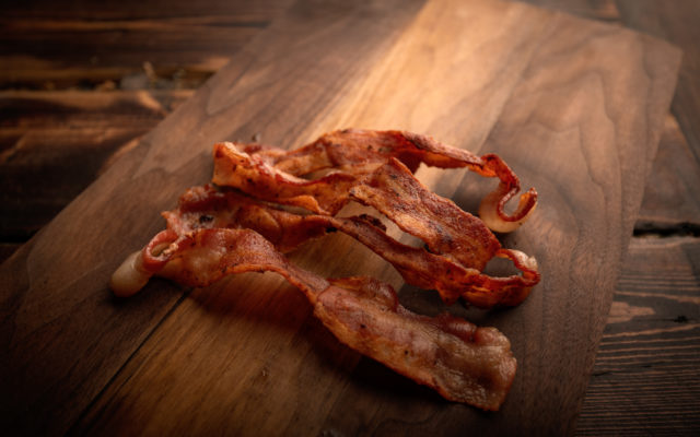 Denny’s Giving Away Bacon Bouquets For Father’s Day