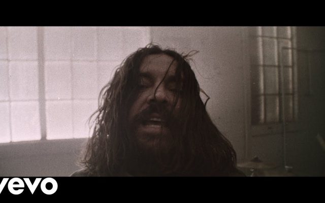 Seether – Bruised And Bloodied (Official Music Video)