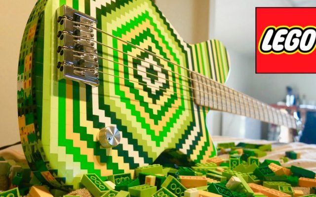 Working Bass Made Out of Legos