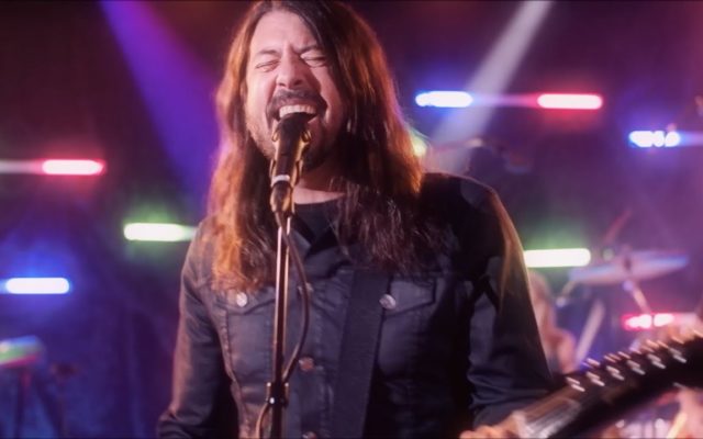 Foo Fighters Cover The Bee Gees